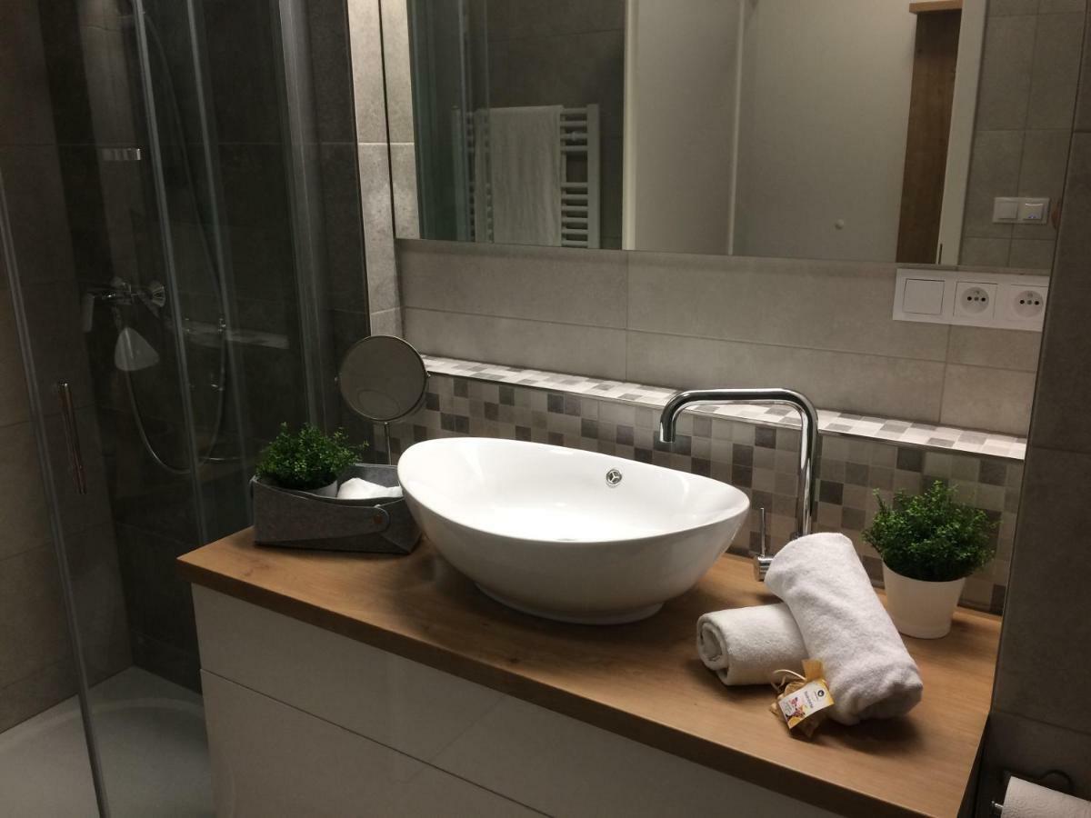 ליפנו נאד וויטאבו Apartman Dara מראה חיצוני תמונה